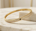 Pulsera Aro Circonado Triángulo – Oro Laminado 18K
